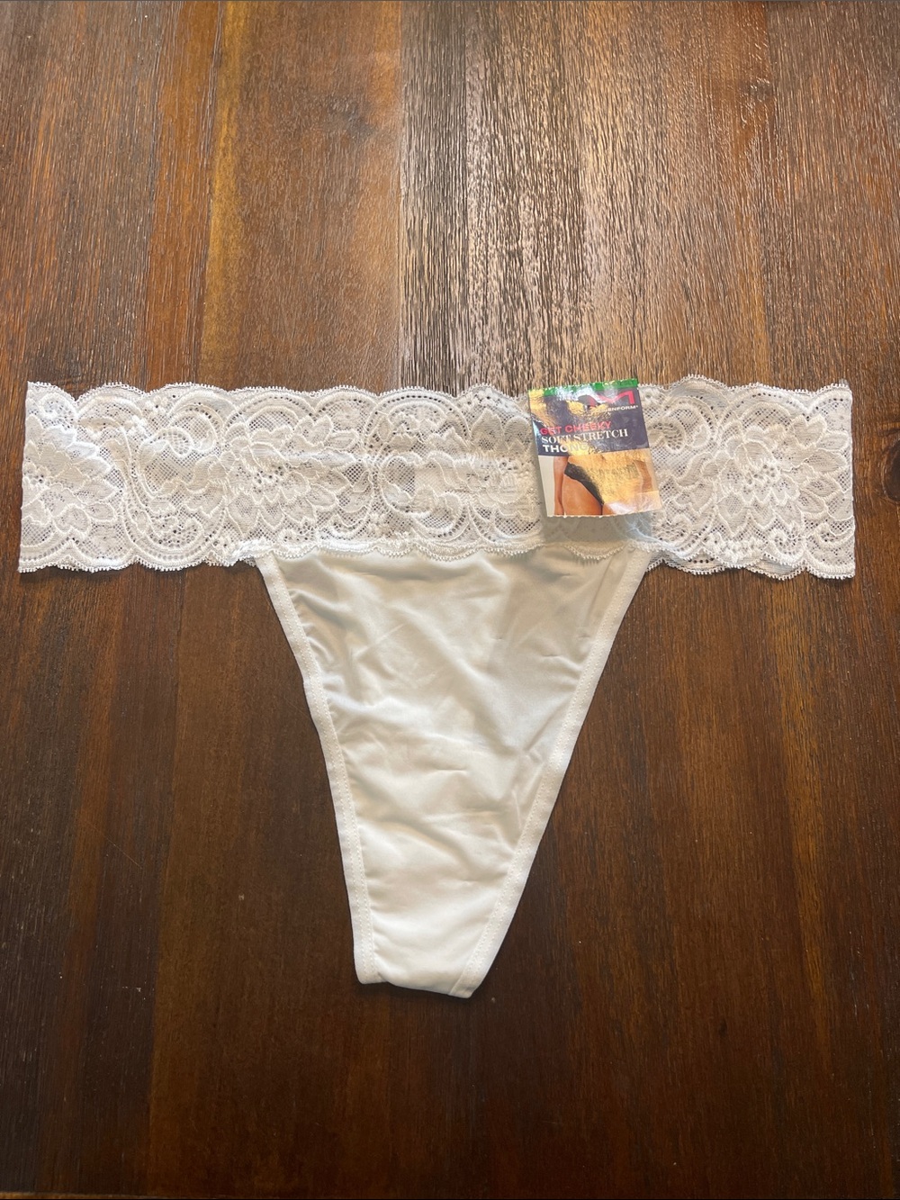 Maidenform Thong Panty White Lace Sissy Romantic Bridal Girly Feminine Baddie